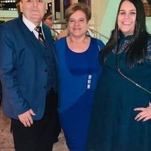 Meet your Posher, Claudia cecilia